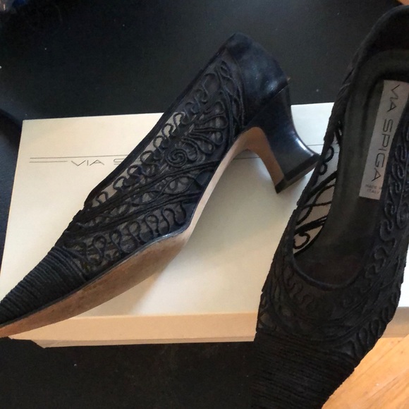 Via Spiga Mesh Black Shoe - Picture 2 of 3